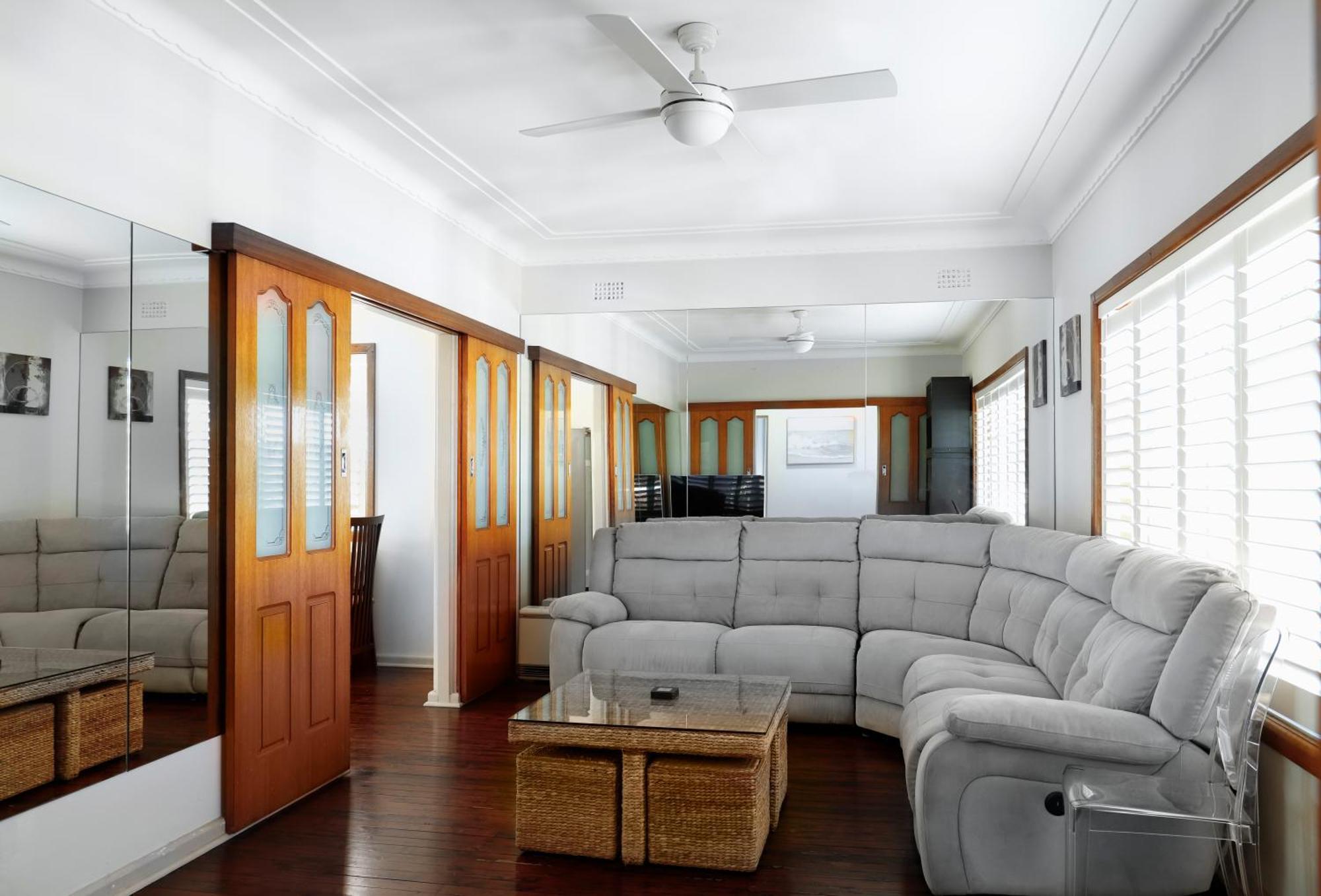 Away From - 3 Bedroom House Sleeps 6 - Parking Casa vacanze Sydney